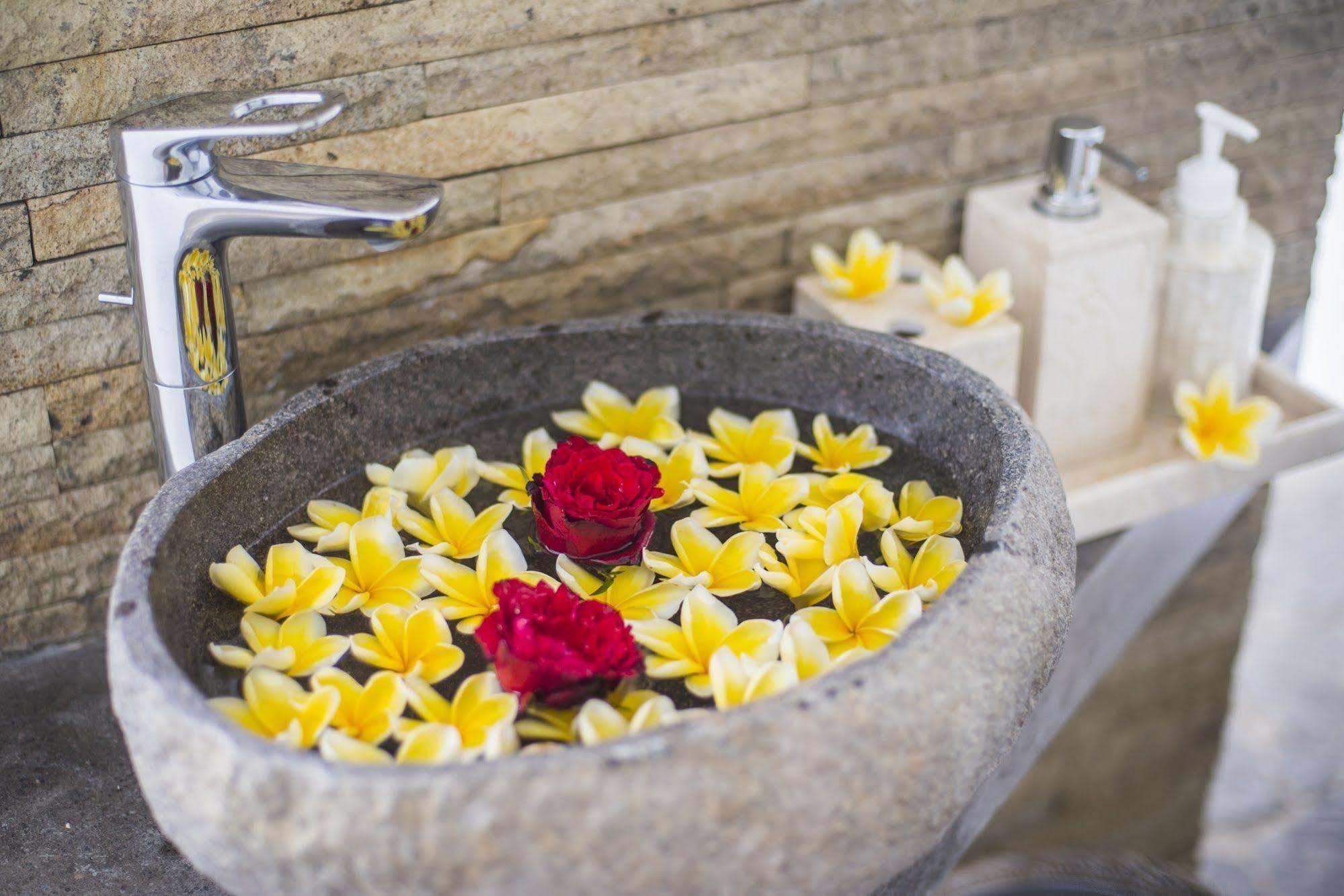 Melaya Estate By Lifestyleretreats Villa Penginuman ภายนอก รูปภาพ